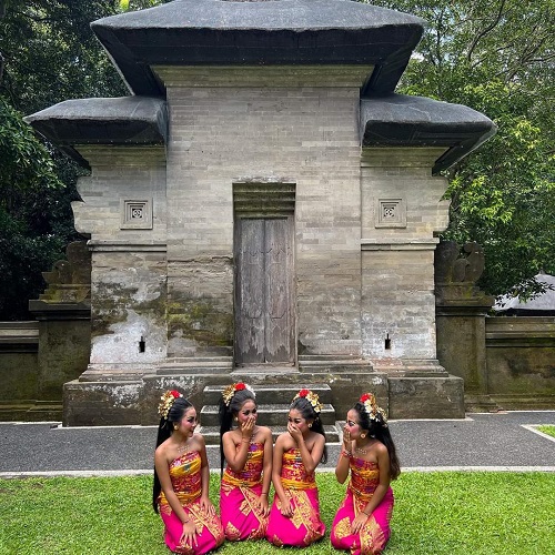 Bali Elephant Ride and Tanah Lot Tour | Alas Kedaton Temple | Bali Traventure