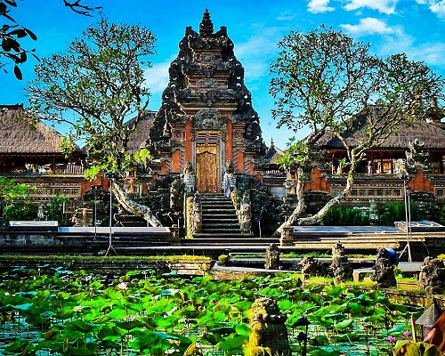 Bali Ubud Nights Tour | Saraswati Temple | Bali Traventure