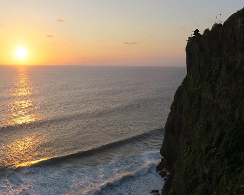 Bali Safari Park and Uluwatu Tour