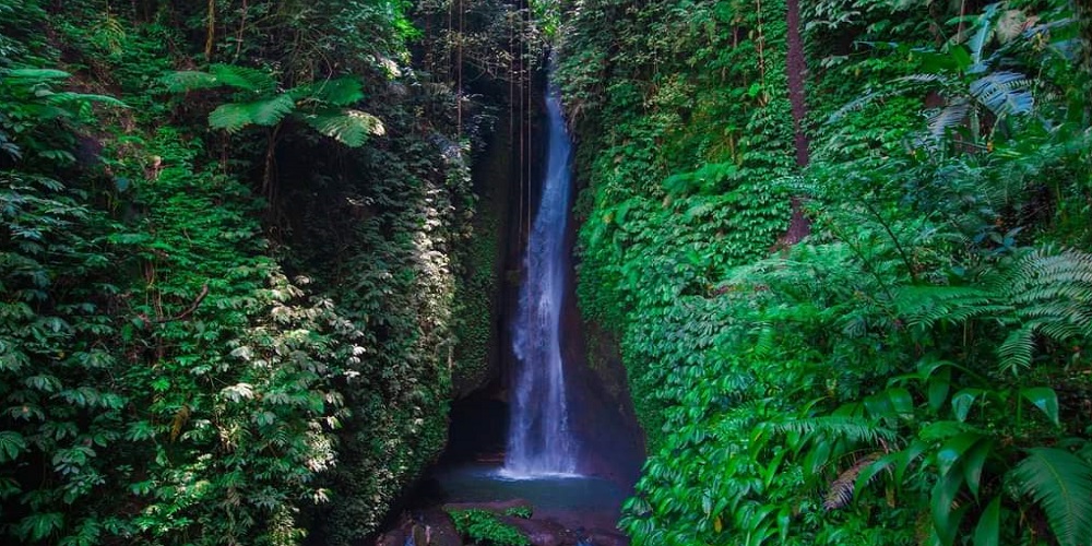Leke Leke Waterfall