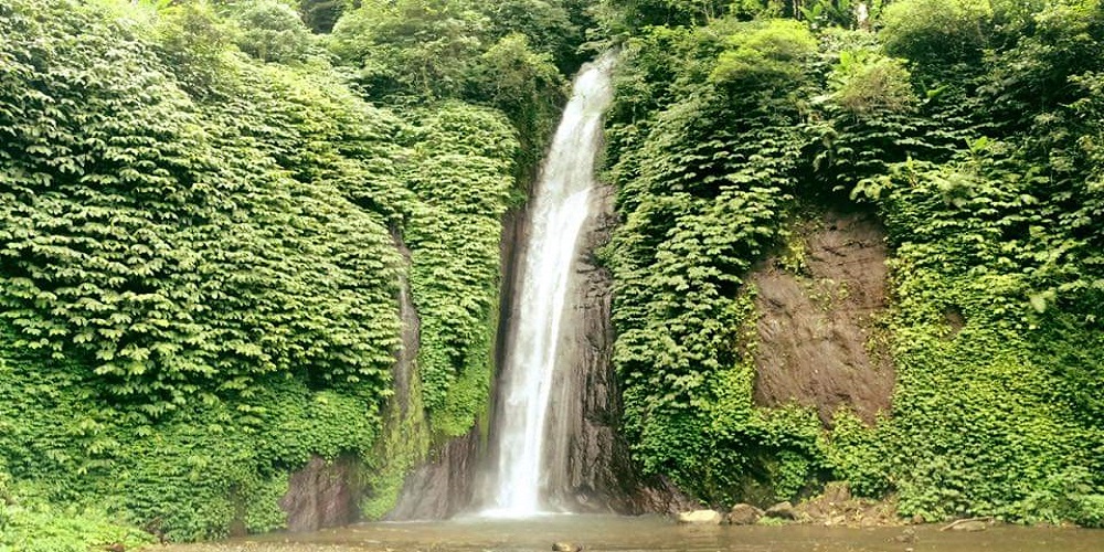BALI MUNDUK WATERFALL