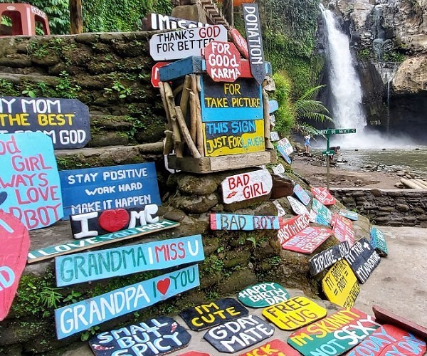 Tegenungan Waterfall