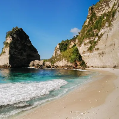 ATUH BEACH NUSA PENIDA