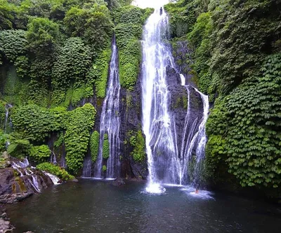 Banyumala Twin Waterfall