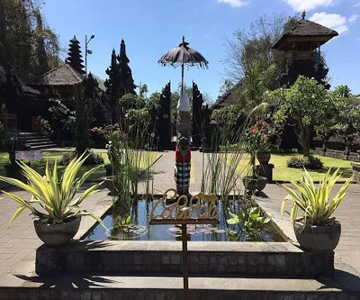 BALI GOA LAWAH TEMPLE