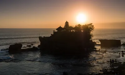 Tanah Lot Temple