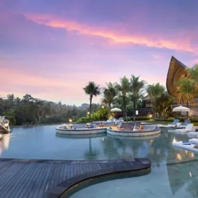 Infinity Pool at Telaga Singha