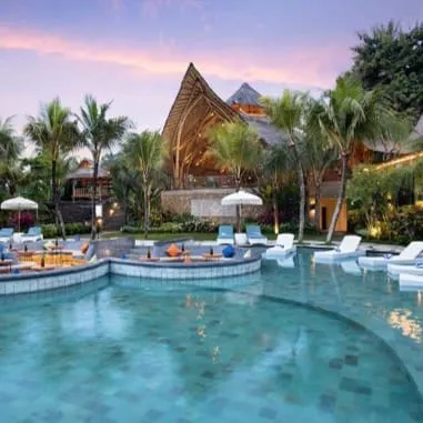 Infinity Pool at Telaga Singha